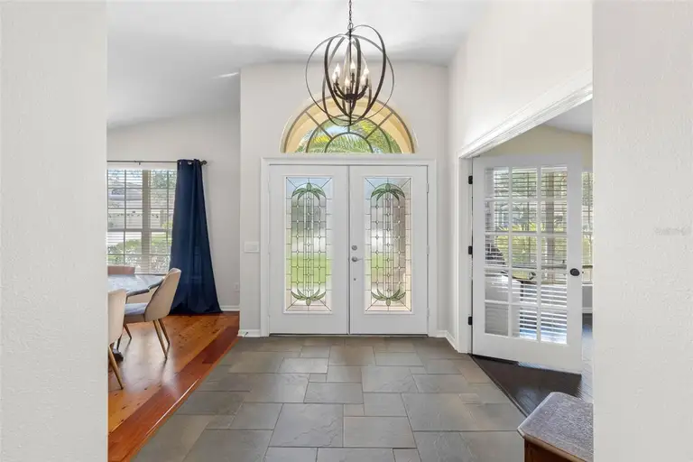 9104 CYPRESS KEEP LN — photo 3