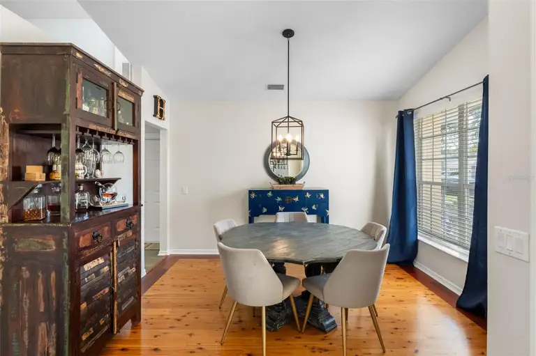 9104 CYPRESS KEEP LN — photo 4