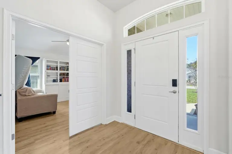 120 BREN MAR LN — photo 3