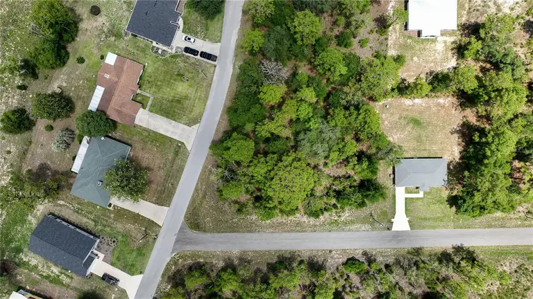 NE 9TH ST — photo 4