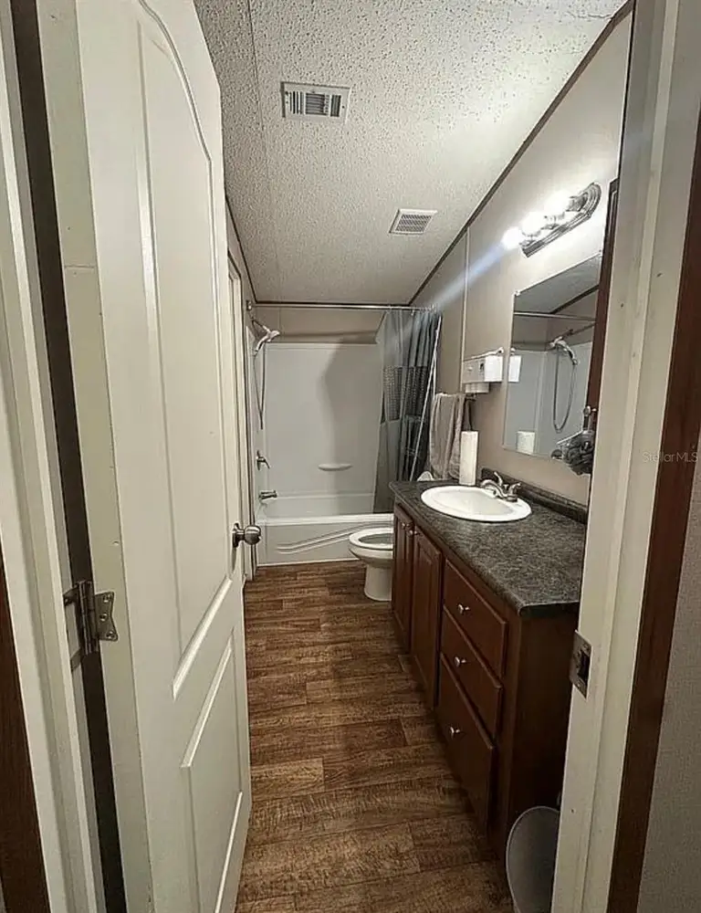 1414 EVA AVE — photo 3
