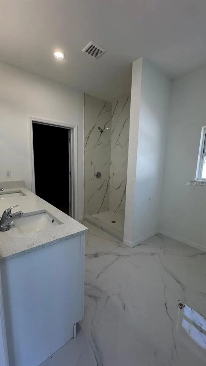 5124 ANDRIS ST — photo 5