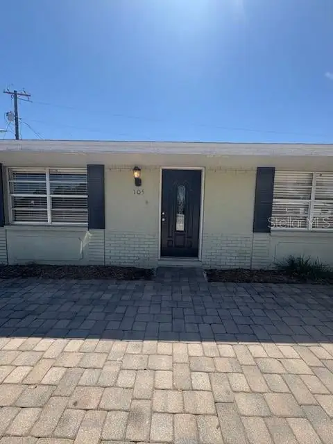 105 SUNSHINE BLVD — photo 2