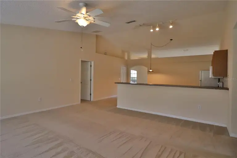 1386 FALLWOOD DR — photo 5
