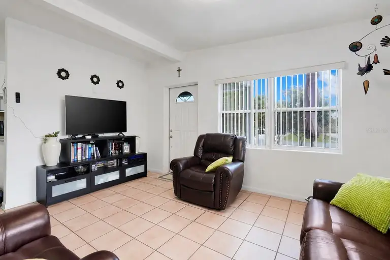 101 MELTON DR — photo 5