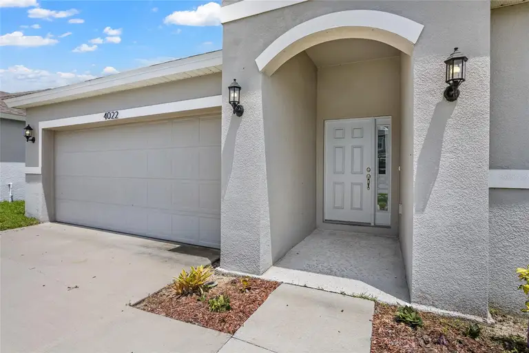 4022 ALISSA LN — photo 3