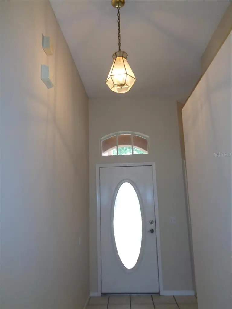 2125 RIVER PARK BLVD — photo 2