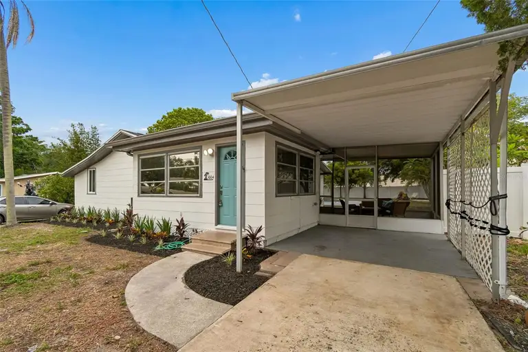 1004 WASHINGTON AVE — photo 3