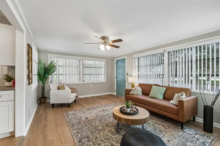 1004 WASHINGTON AVE — photo 5