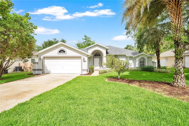 59 HOLLOW PINE DR