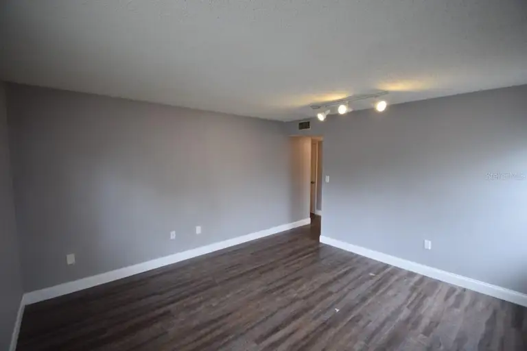 1005 S NEW YORK AVE #2 — photo 5