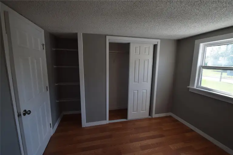 1060 E WABASH ST #1060 1/2 — photo 5