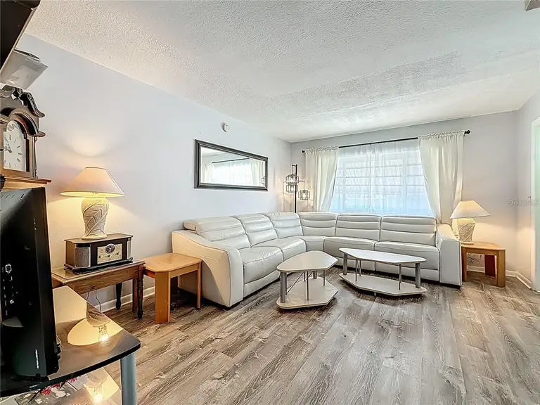 250 ROSERY RD NW #228 — photo 5
