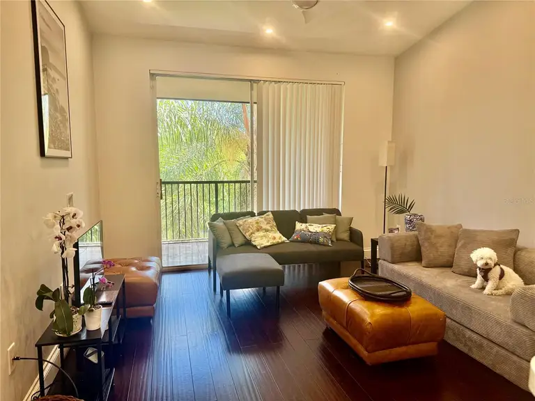 1180 RESERVE WAY #302 — photo 3