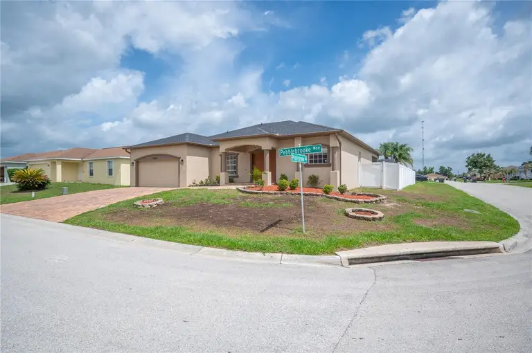 8653 PEBBLEBROOKE WAY — photo 3