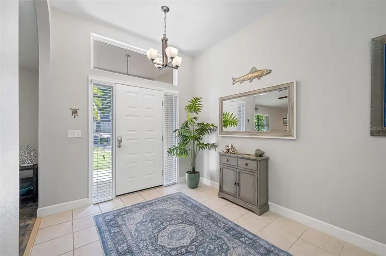 1632 WINDSOR PL — photo 4