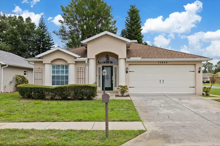 11424 DORIAN CT
