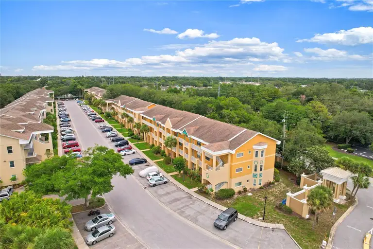 2209 UTOPIAN DR E #307 — photo 3
