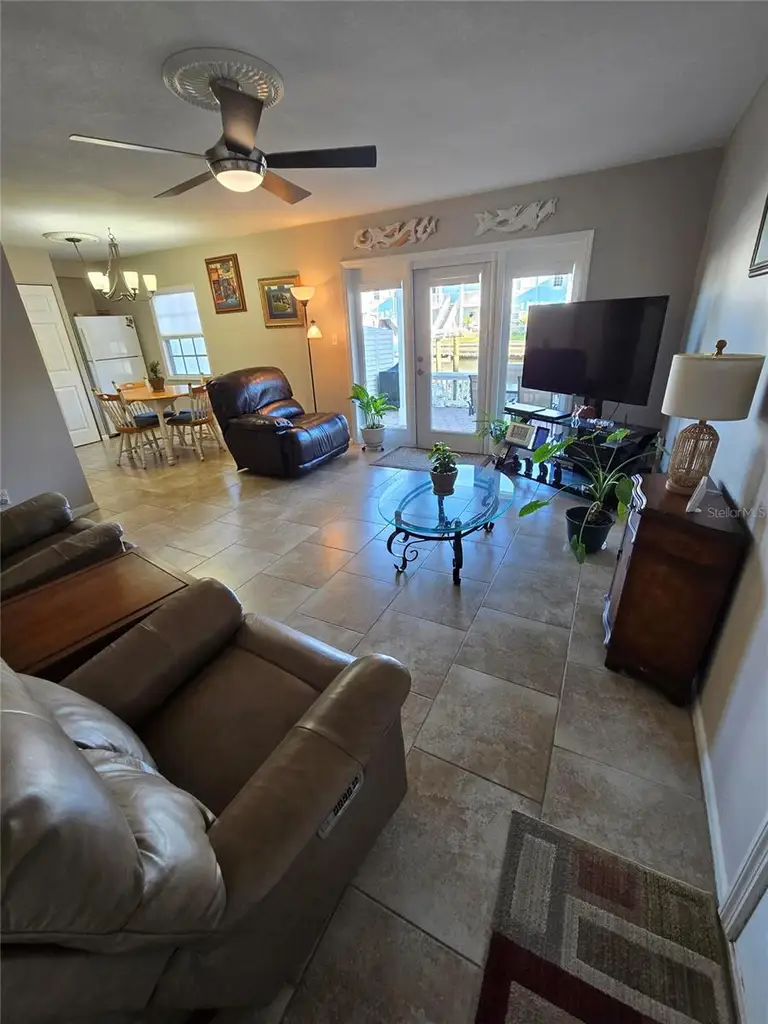 5231 BEACH DR SE #A — photo 5