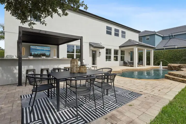 1812 LAKE ROBERTS LANDING DR — photo 3