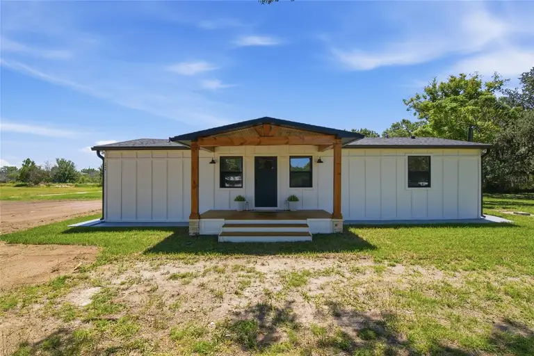 3845 RAMBLER AVE — photo 4