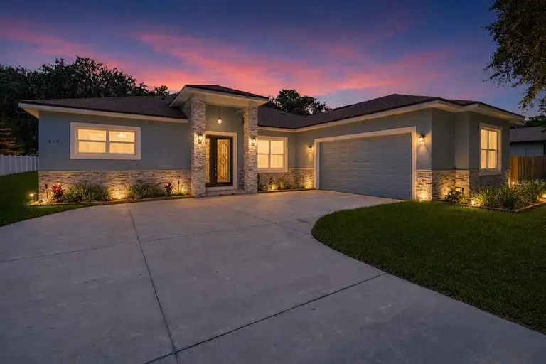 319 WATER SHORE DR