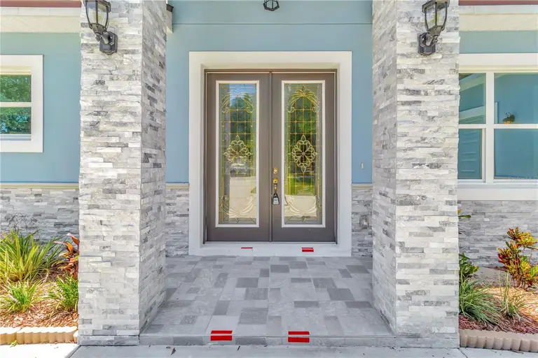 319 WATER SHORE DR — photo 3