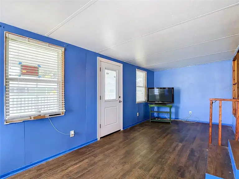 39032 OLA AVE — photo 5