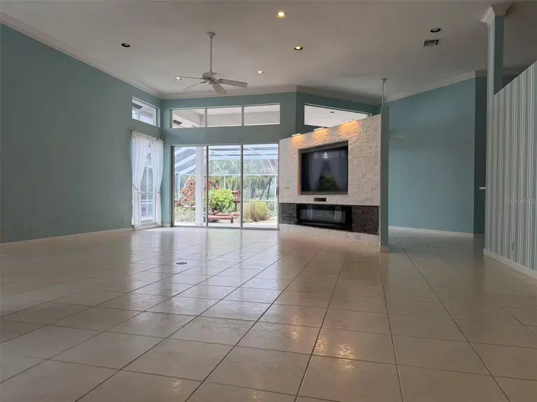 173 ORANGE TREE DR — photo 5