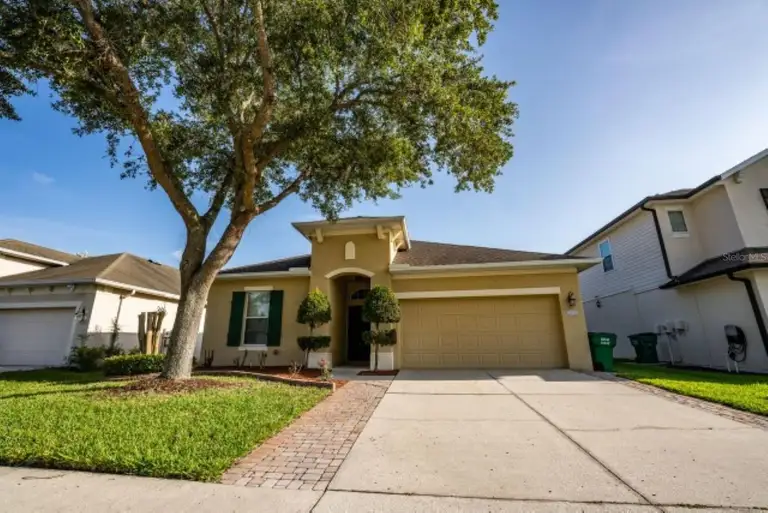 7627 STONEY HILL DR — photo 4