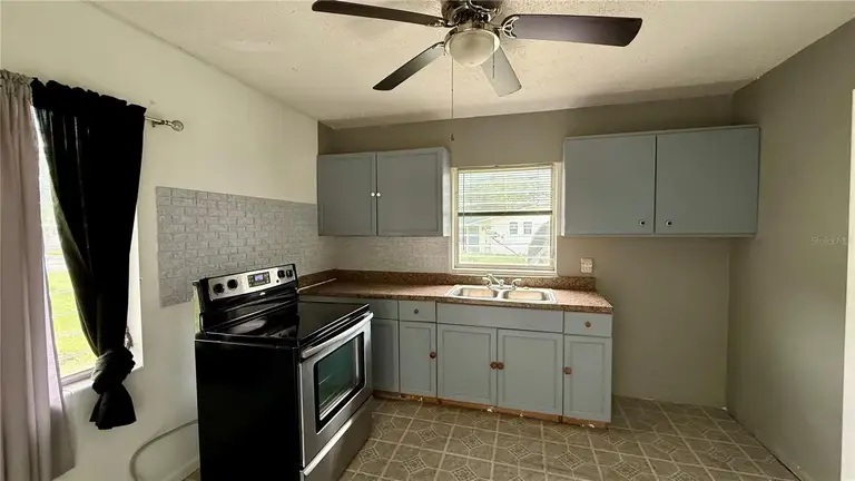 202 E POLK ST — photo 5