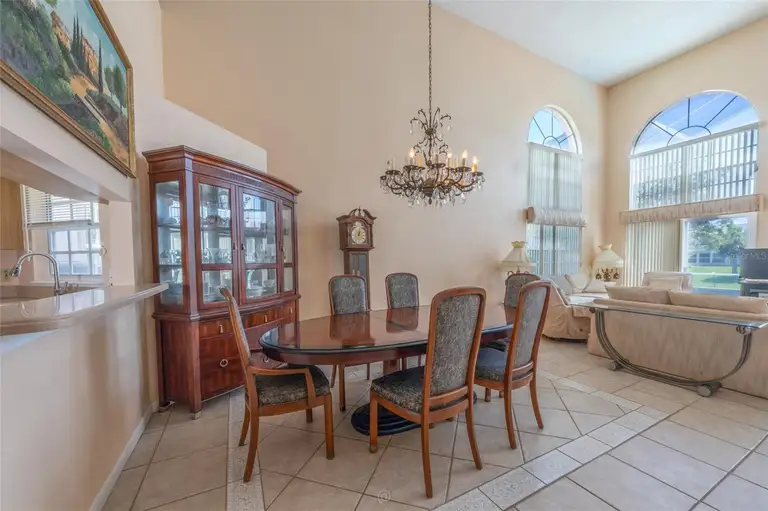 29 CHEROKEE CT W — photo 5
