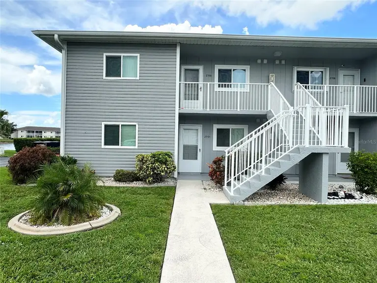 12274 SW EGRET CIR #2705 — photo 2