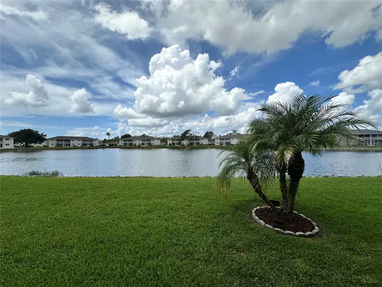 12274 SW EGRET CIR #2705 — photo 3