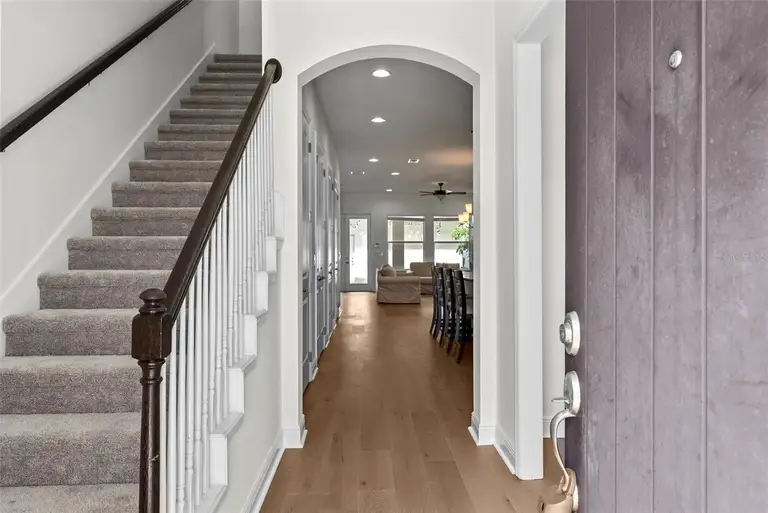 207 S MOODY AVE #A — photo 3