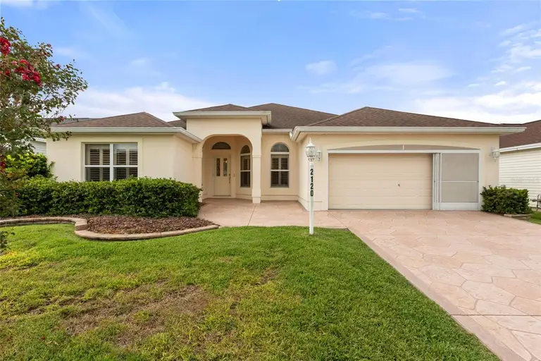 2120 CALLAWAY DR