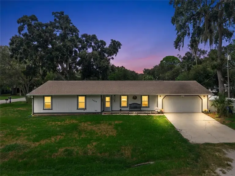 1629 ORANGE TREE DR — photo 2