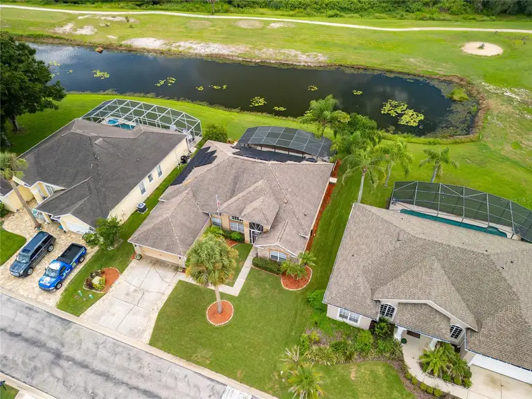 918 GOLF COURSE PKWY — photo 4