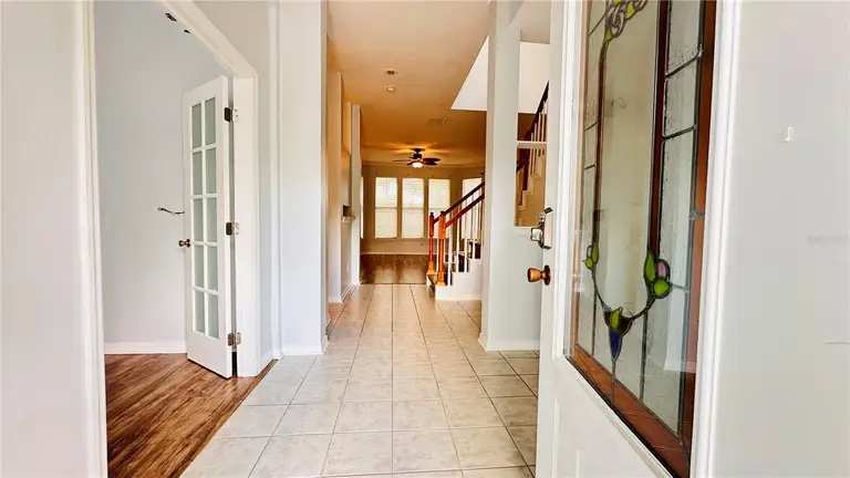 622 WISTERIA LN — photo 2
