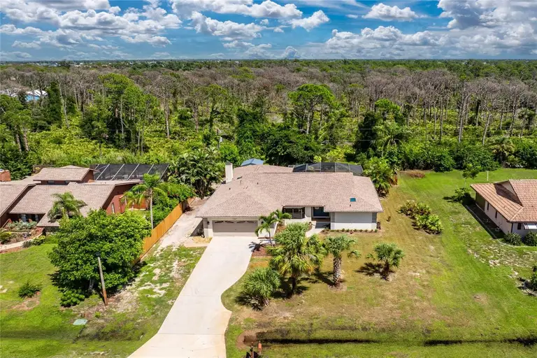 1087 BAY HARBOR DR