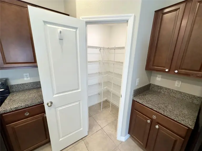 9746 SAGE CREEK DR — photo 5