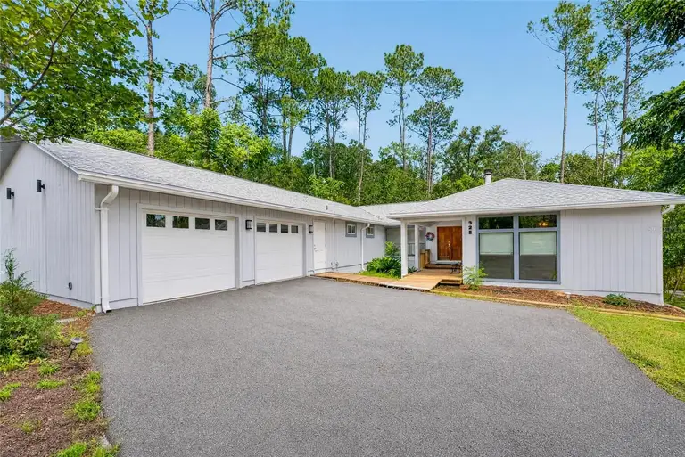 325 NW 80TH BLVD