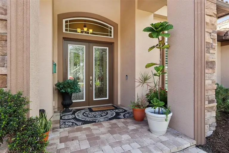 1 S WATERVIEW DR — photo 3