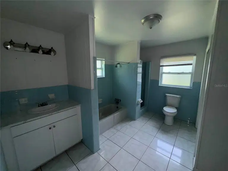 325 CHESNEY BLVD — photo 4