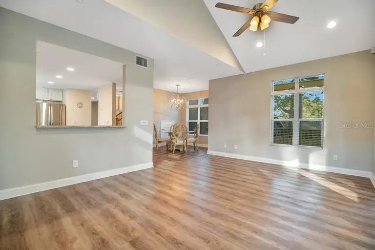 2516 E CHURCH ST — photo 4