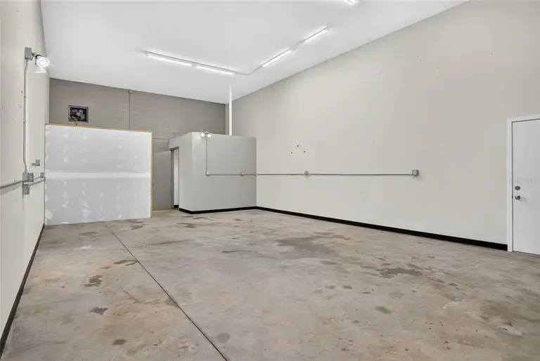 531 VIRGINIA AVE #C — photo 4