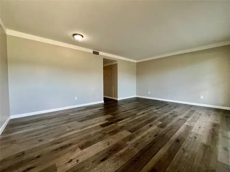 2000 WORLD PARKWAY BLVD #7 — photo 5