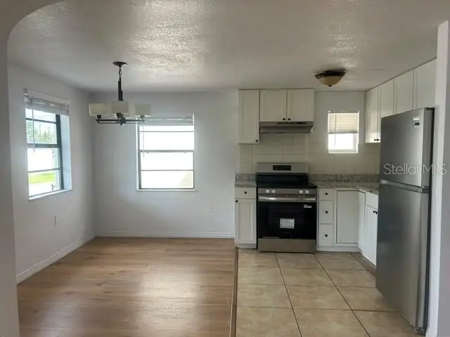 419 N 8TH ST — photo 2