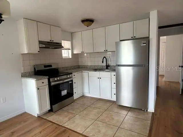 419 N 8TH ST — photo 3